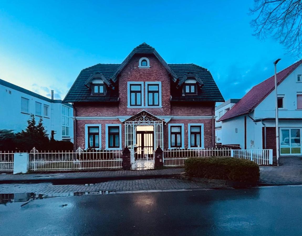 Leben & Wohnen In Einer Historischen Villa Bad Oeynhausen Exteriör bild